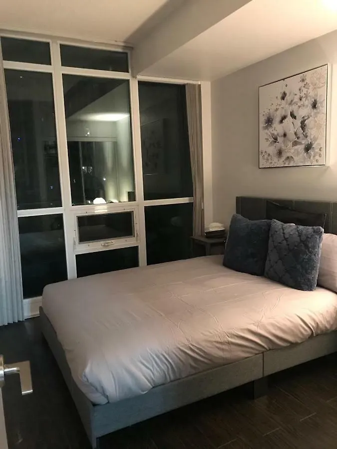 Apartment Executive 1 Bedroom Condo Sleeps 2 Toronto