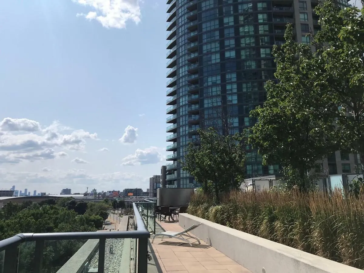 Executive 1 Bedroom Condo Sleeps 2 Toronto 0*,  Canada
